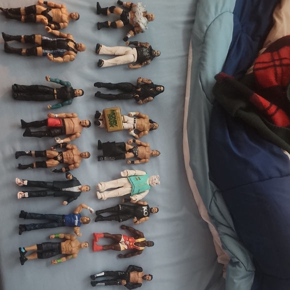 Mattel Other - Action Figure Set - Multicolor